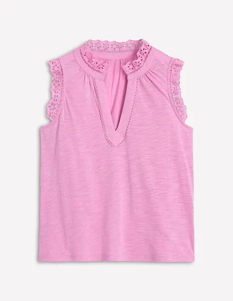 Aria Broderie Trim Vest-Soft Lavender