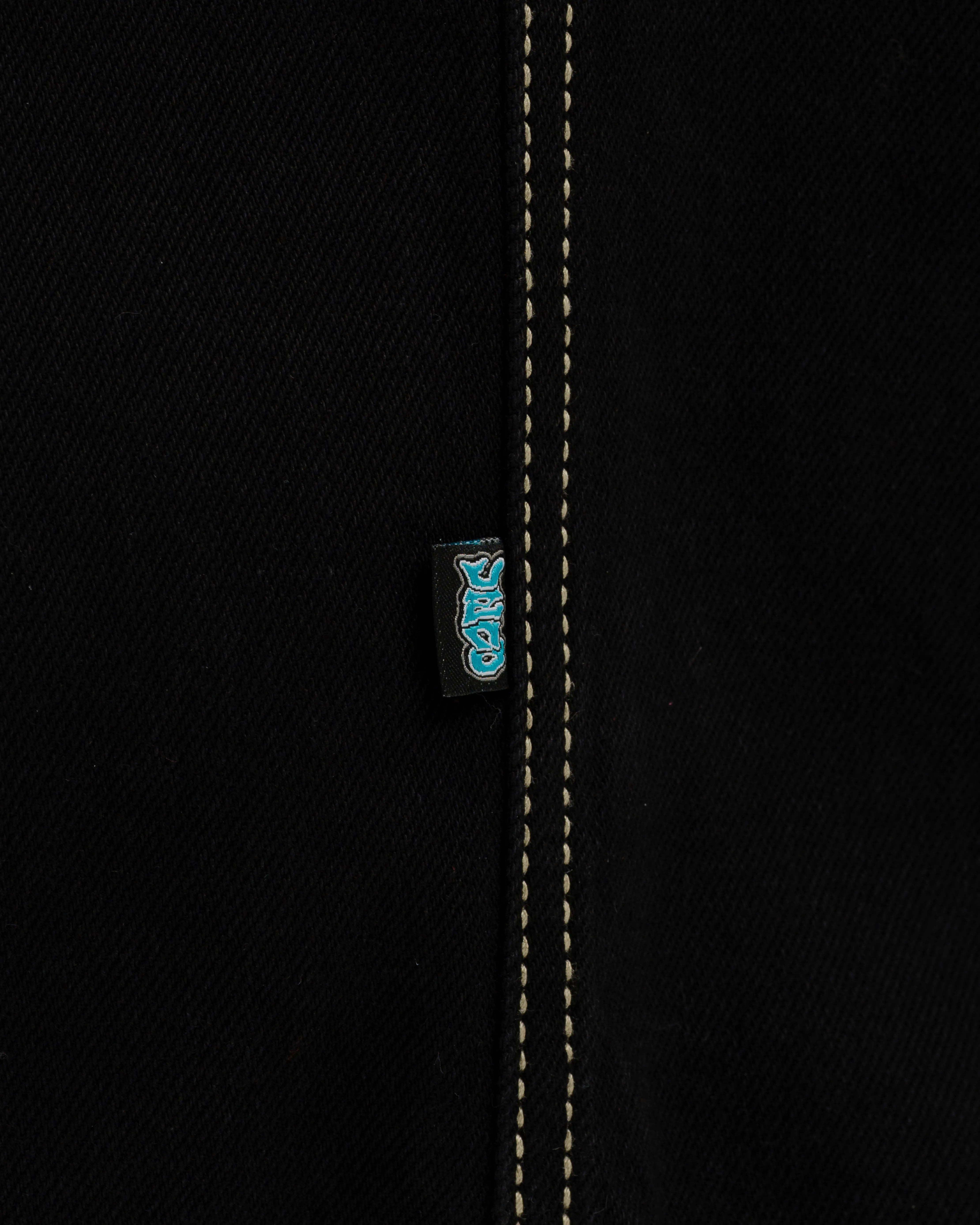 Artistical Uprising. 26. Jet Black.