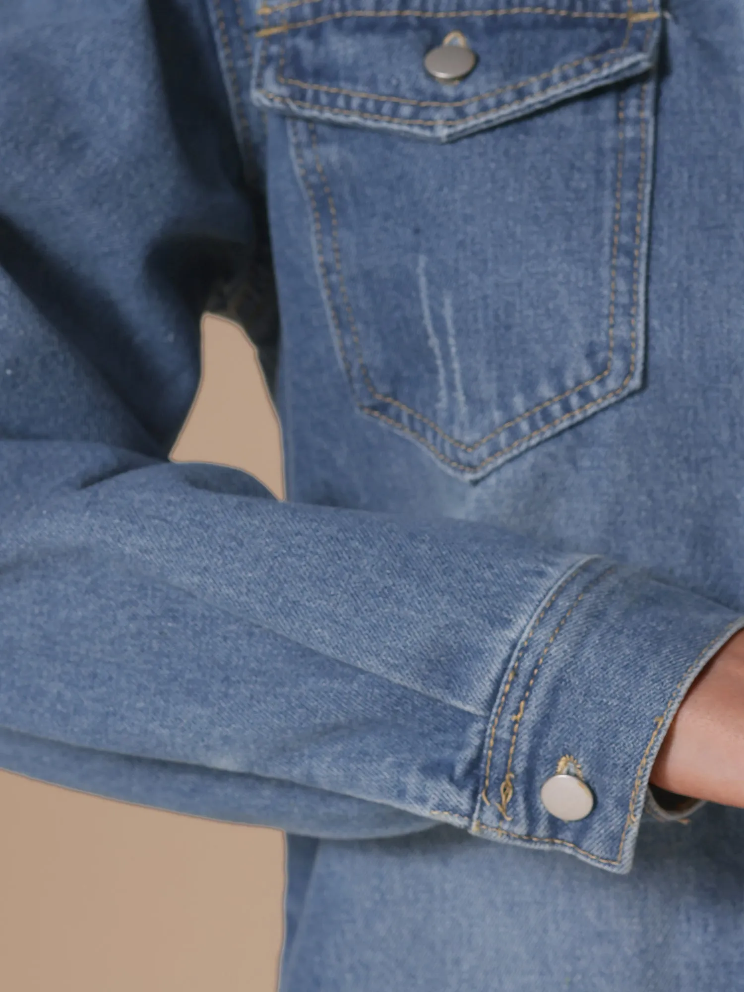 Denim Frayed Hem Pockets Button Down Jean Jacket