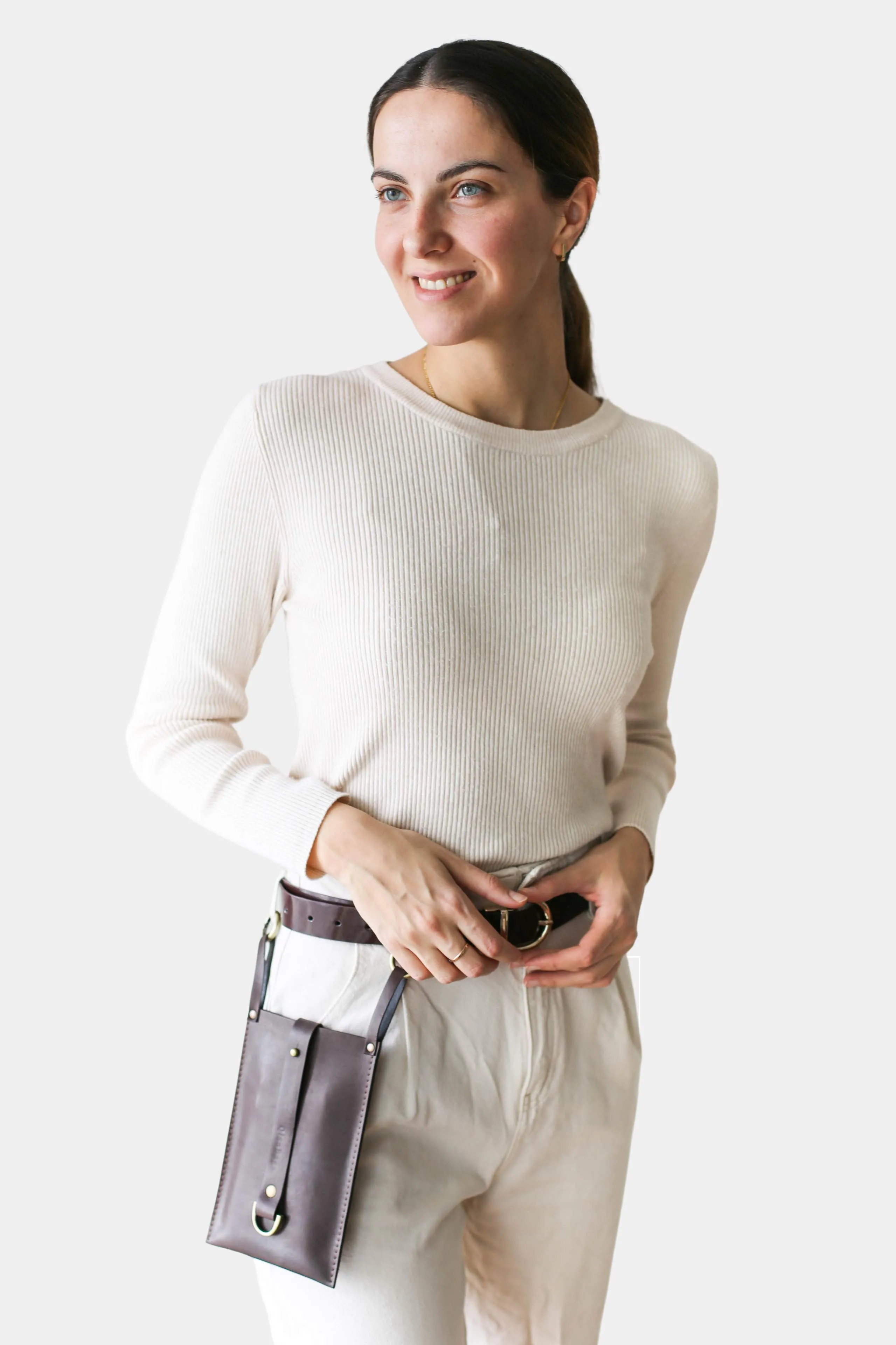 Grizzly Leather Phone Bag