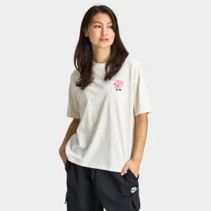 Jordan Women's Graphic Girlfriend T-Shirt / Sail