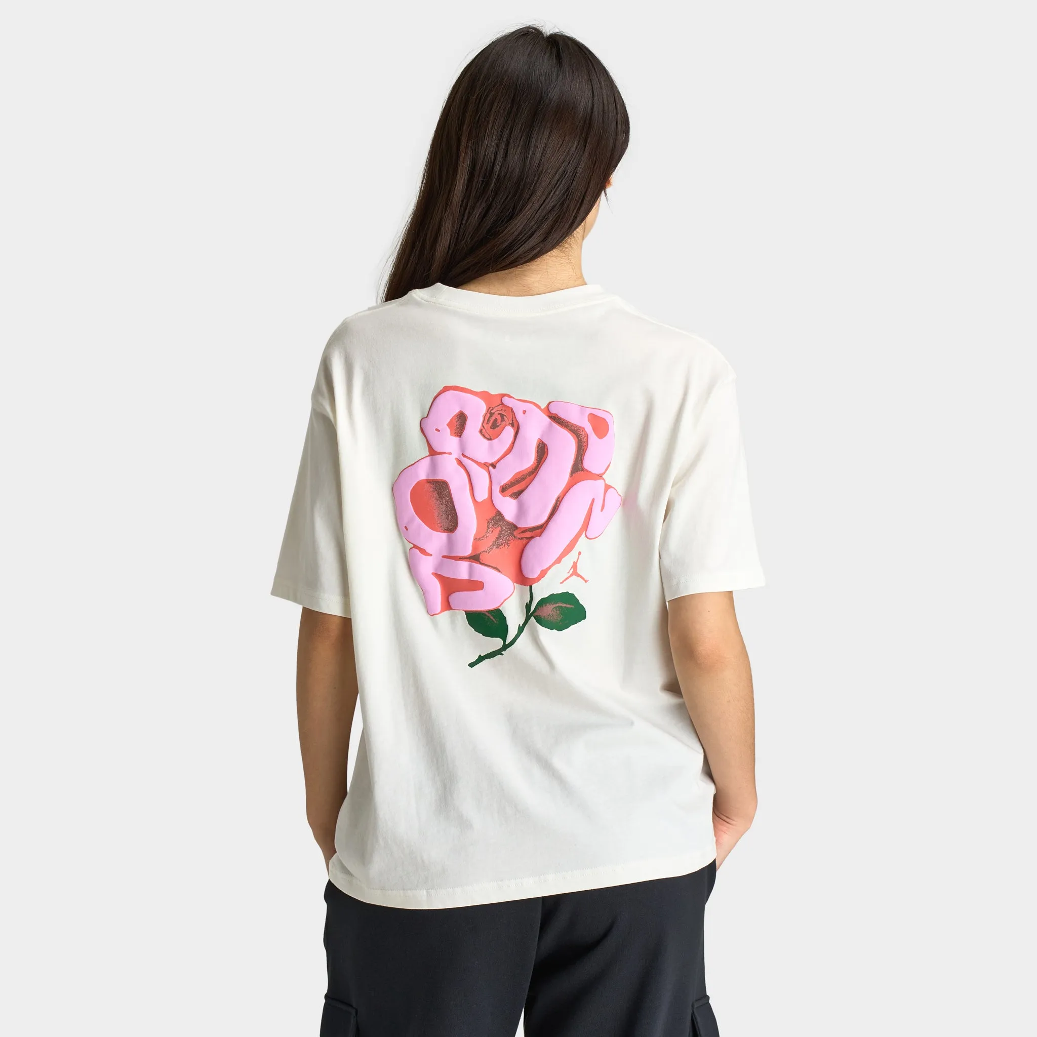 Jordan Women's Graphic Girlfriend T-Shirt / Sail