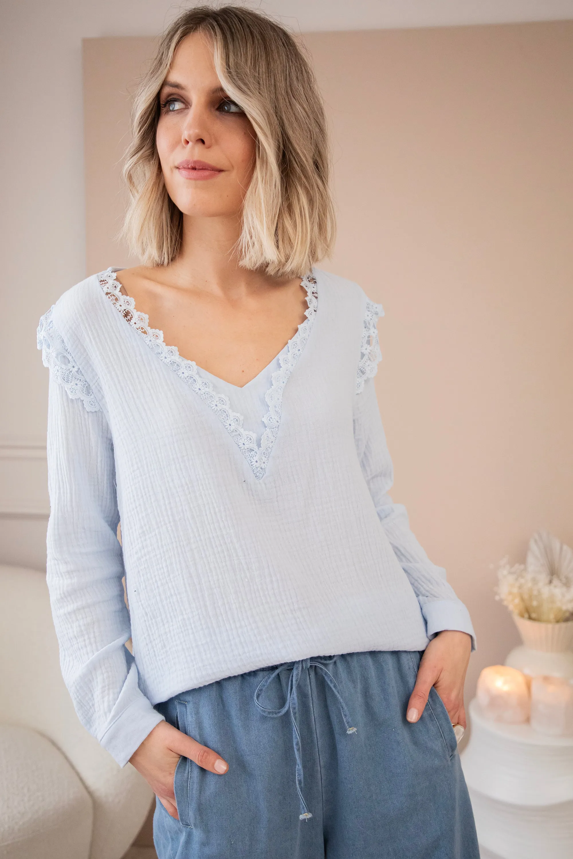 Love The Lace & Tetra Soft Blue - Blouse