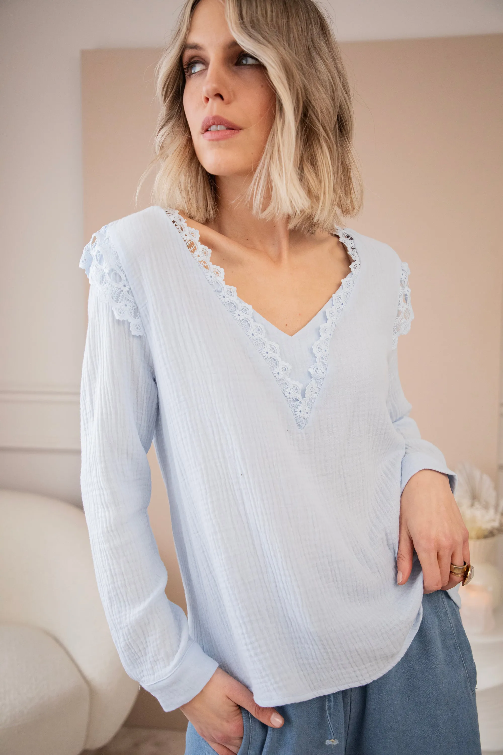 Love The Lace & Tetra Soft Blue - Blouse