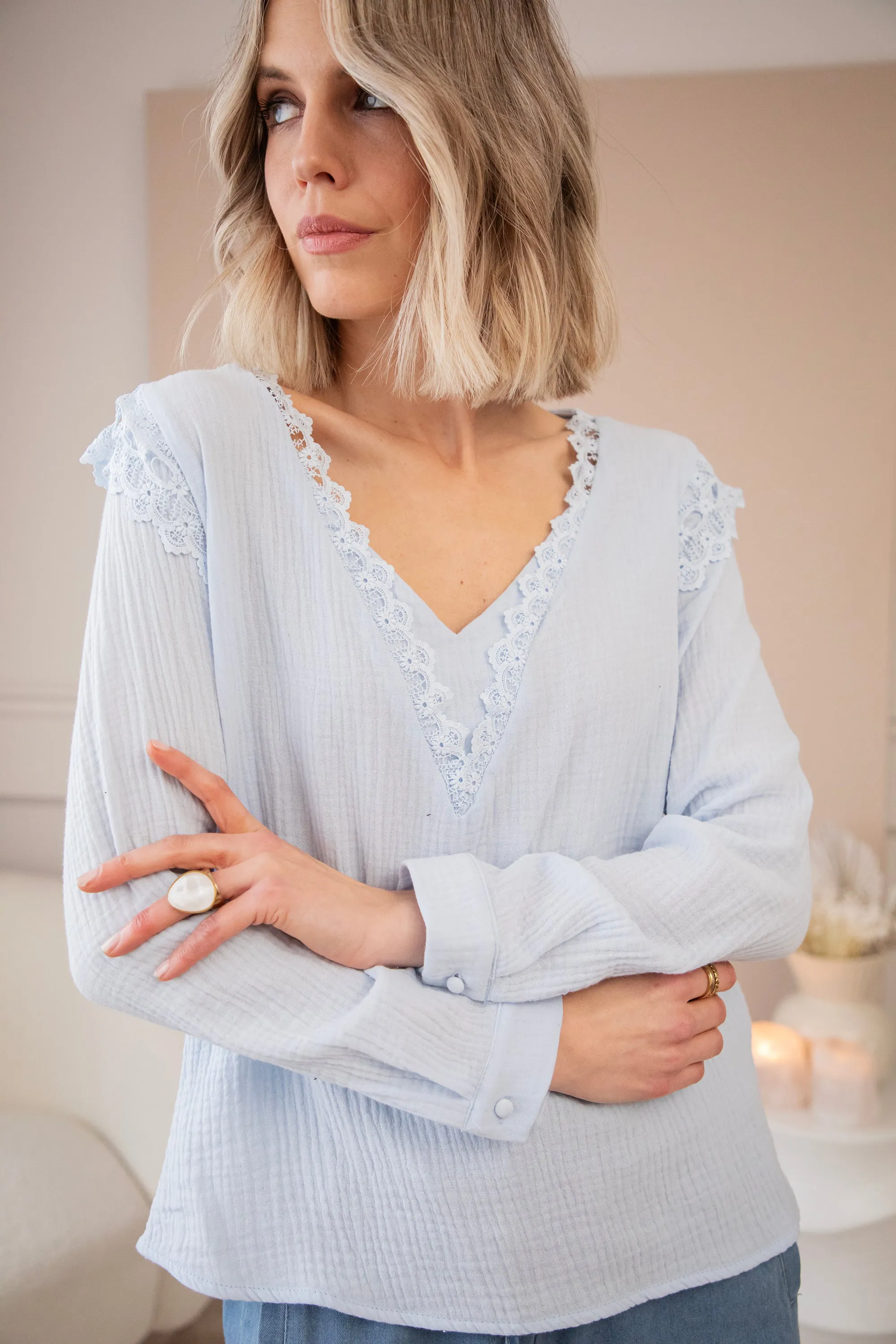Love The Lace & Tetra Soft Blue - Blouse