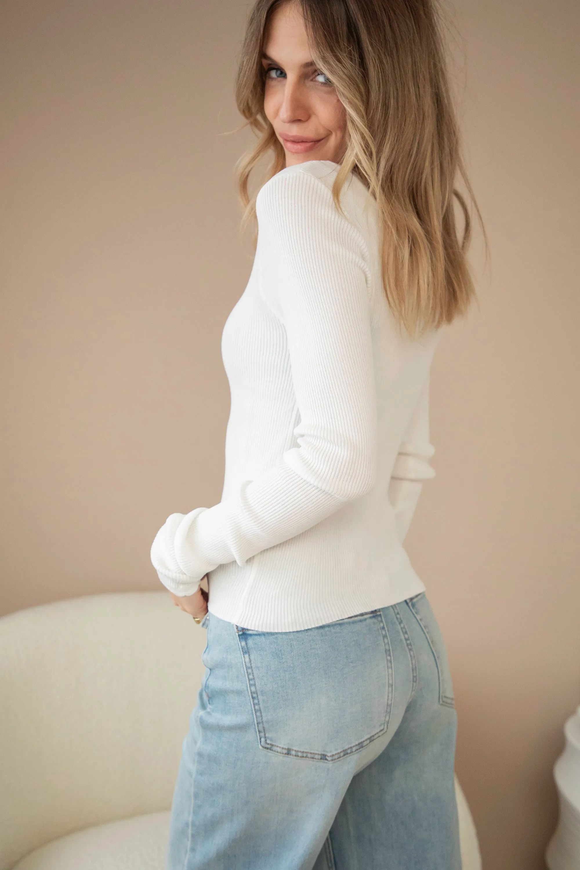 Mira White - Longsleeve