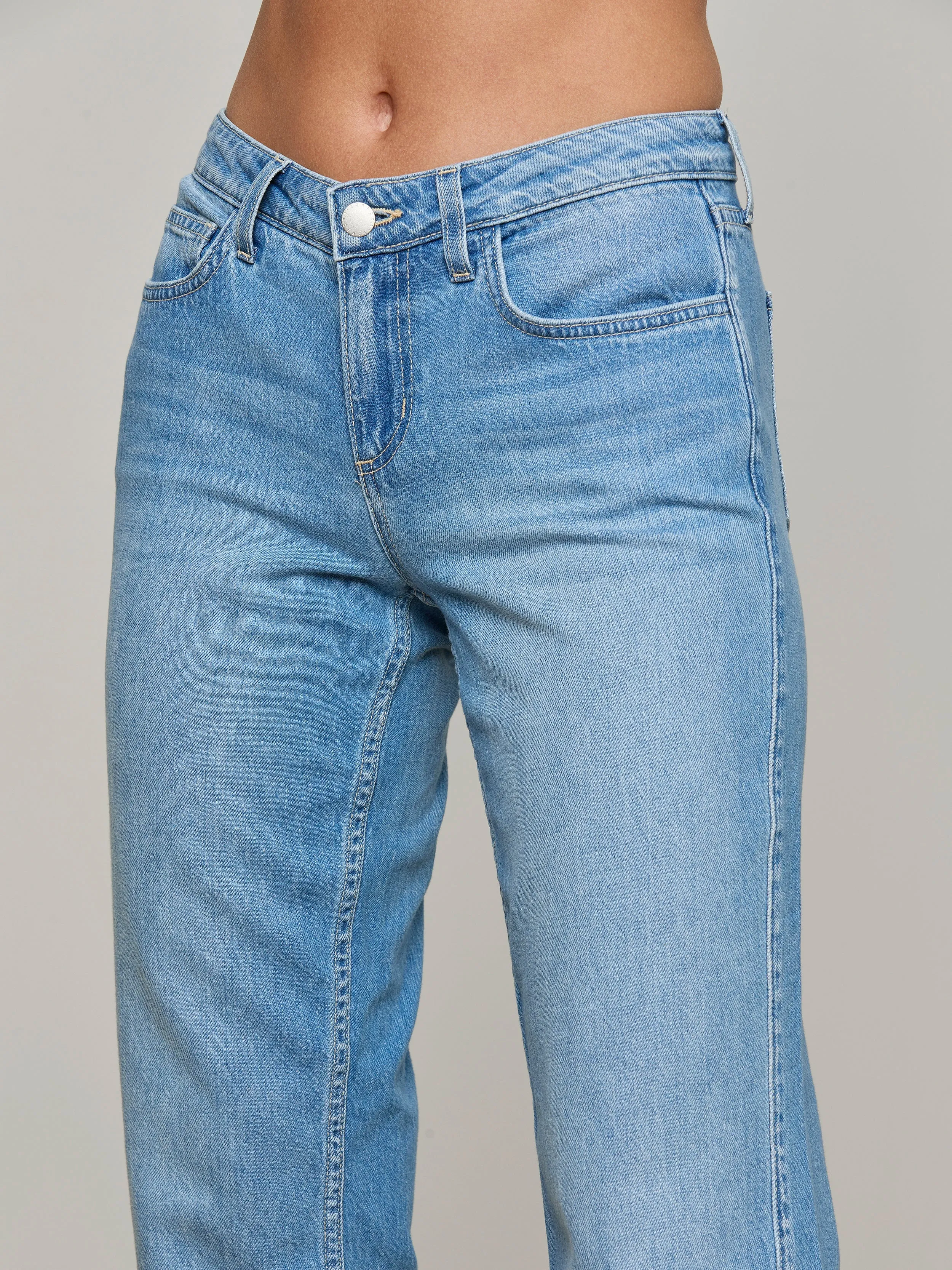 Nevia Slouchy Straight-Leg Jean