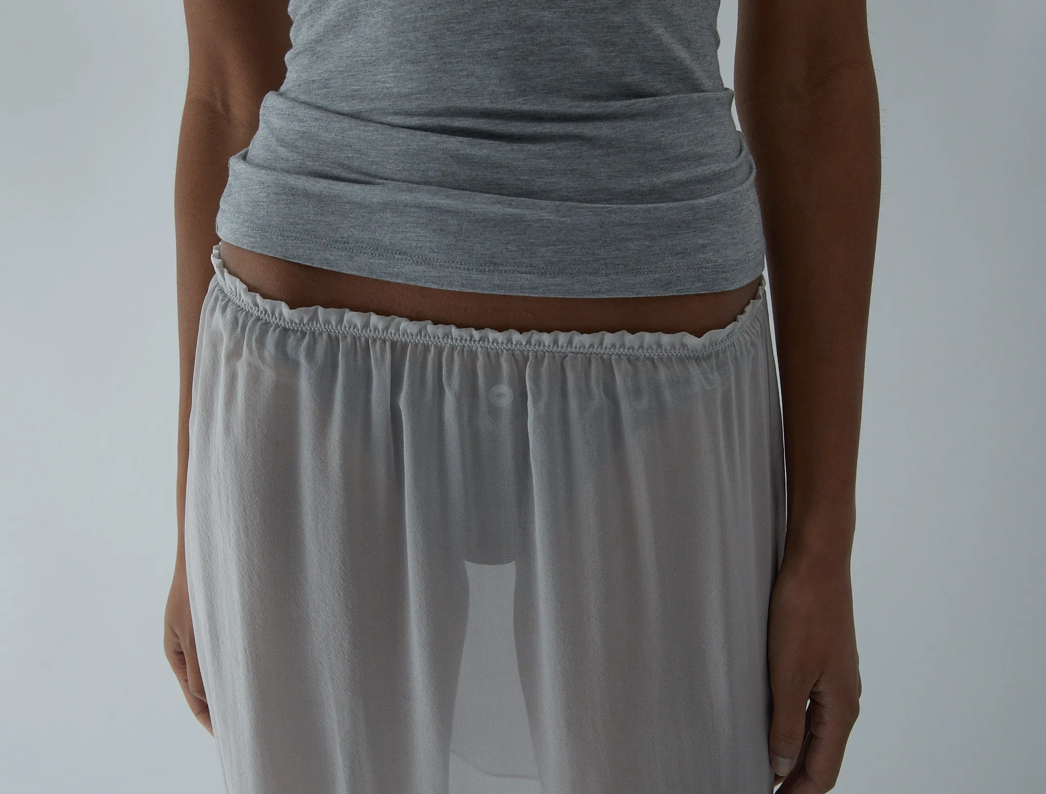 no 2404 / Silk Simonetta