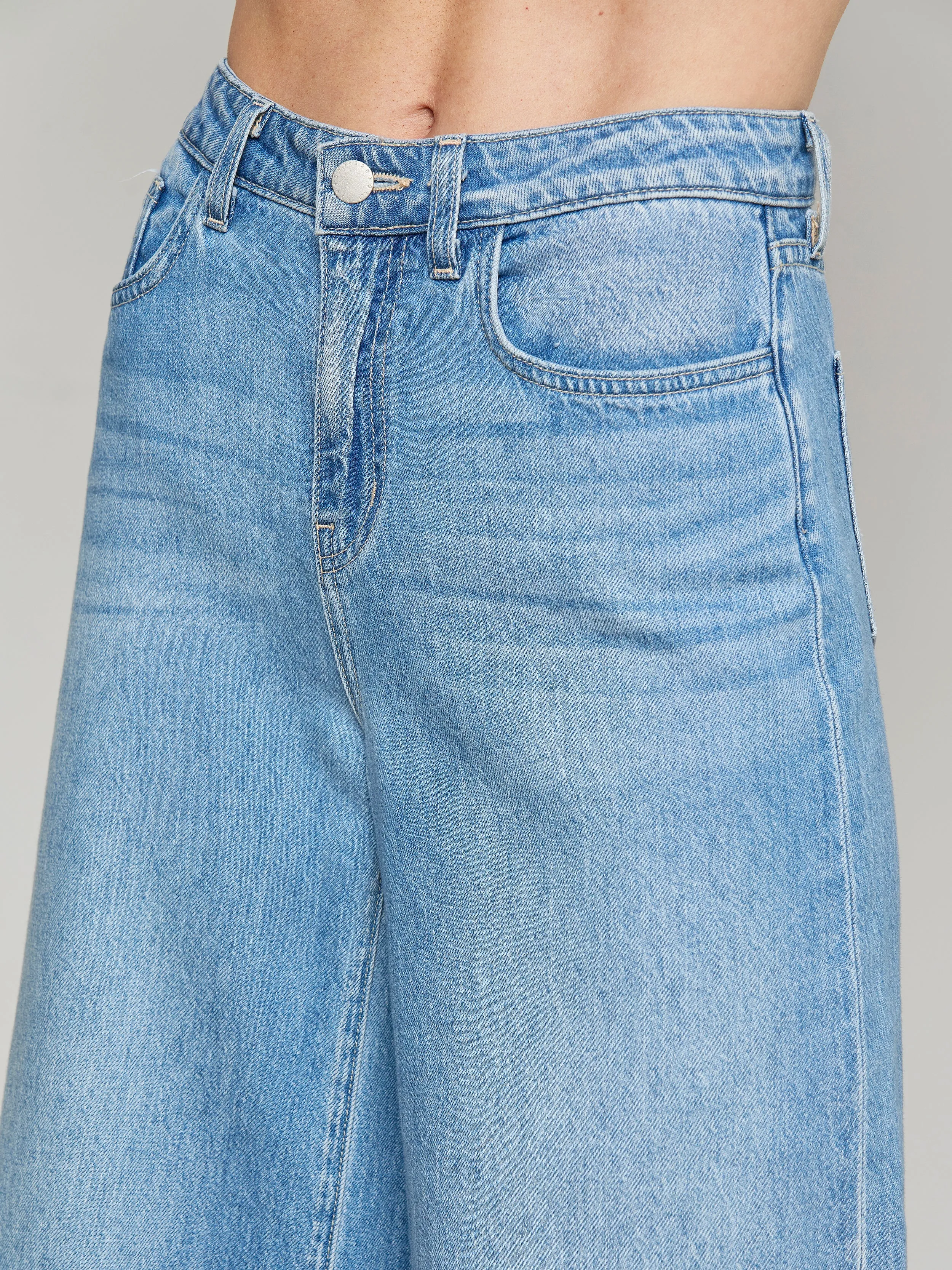 Quincy Wide-Leg Jean