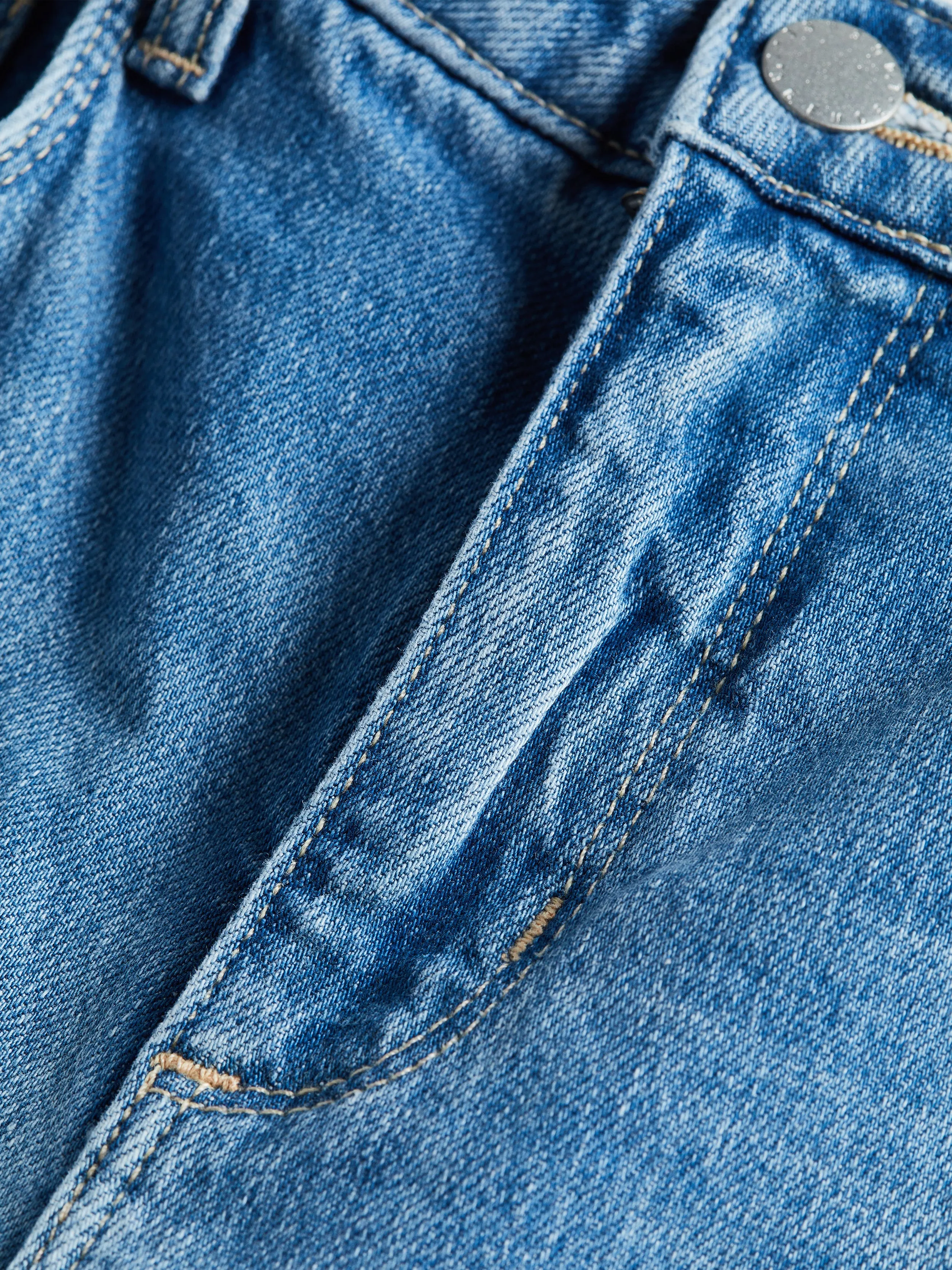 Ruth Straight-Leg Jean