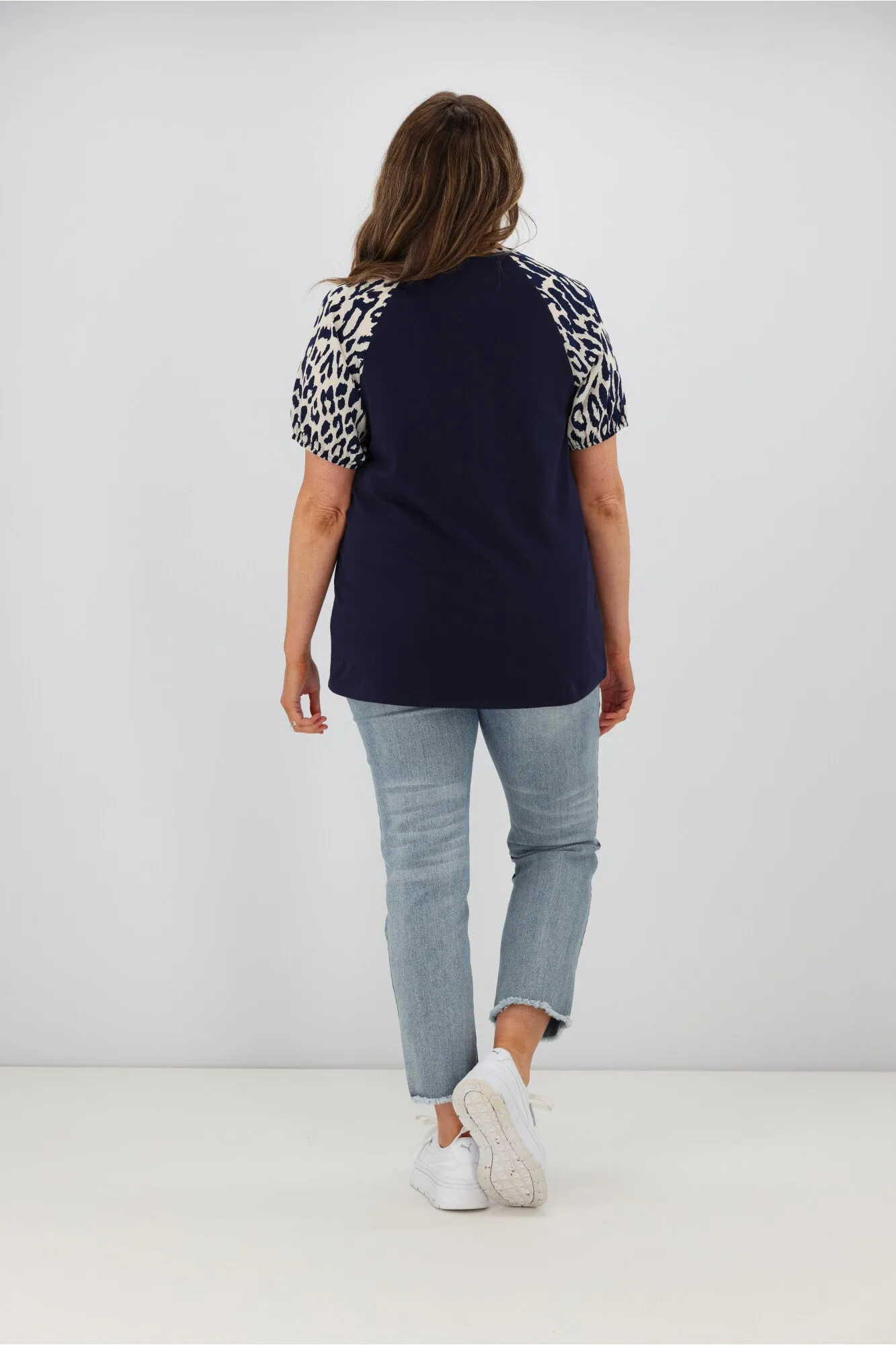 Shine On Label Sariah Animal print Puff Sleeve Top Midnight