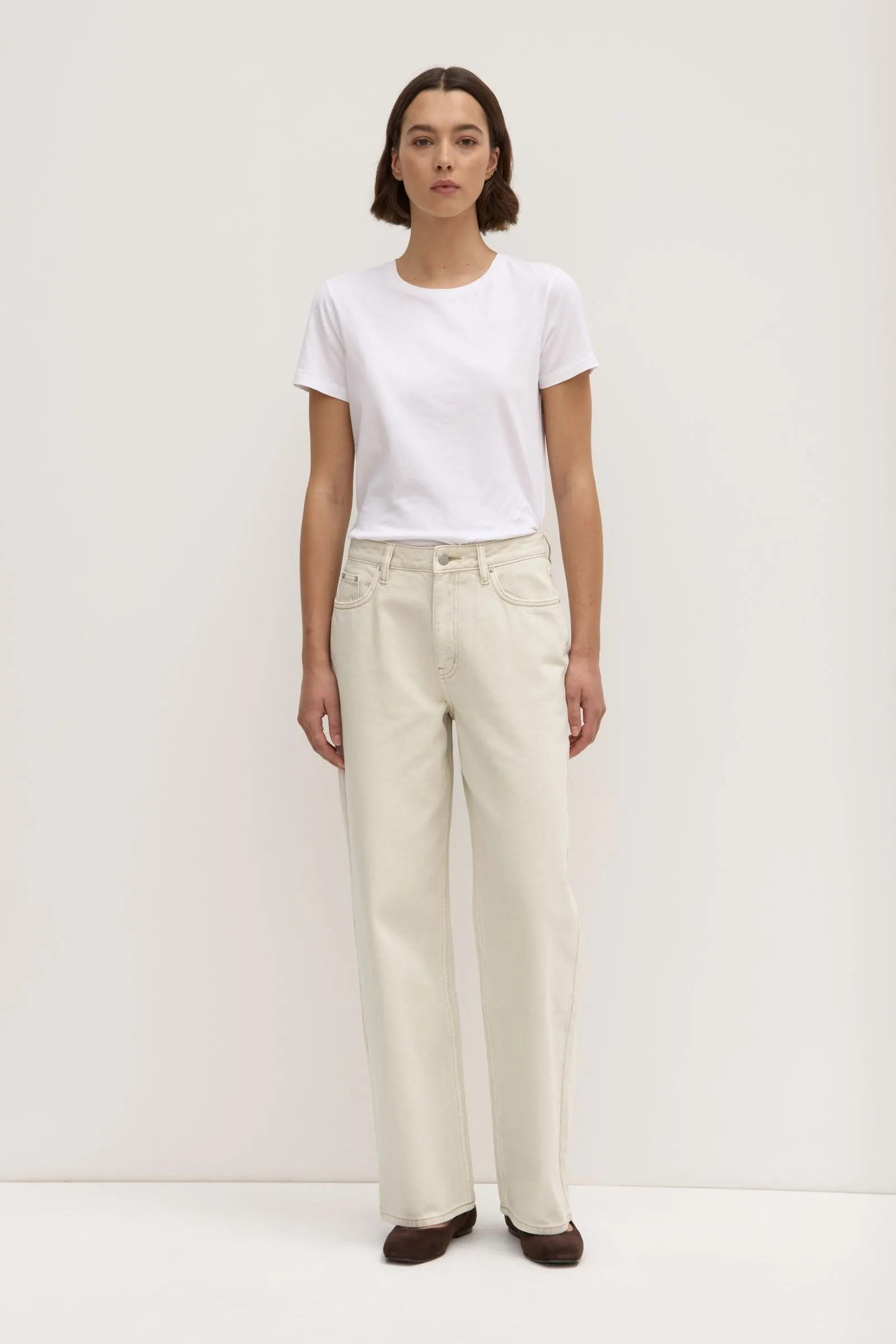 Womens Relaxed Jean